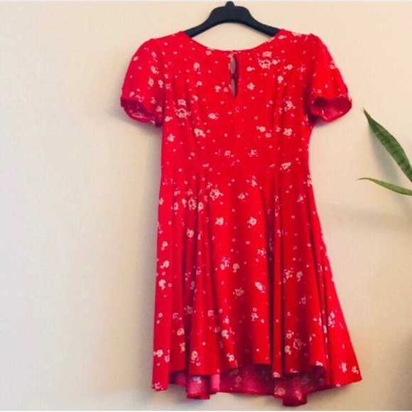 Anthropologie Dresses & Skirts - Kimchi Blue Red Floral Dress